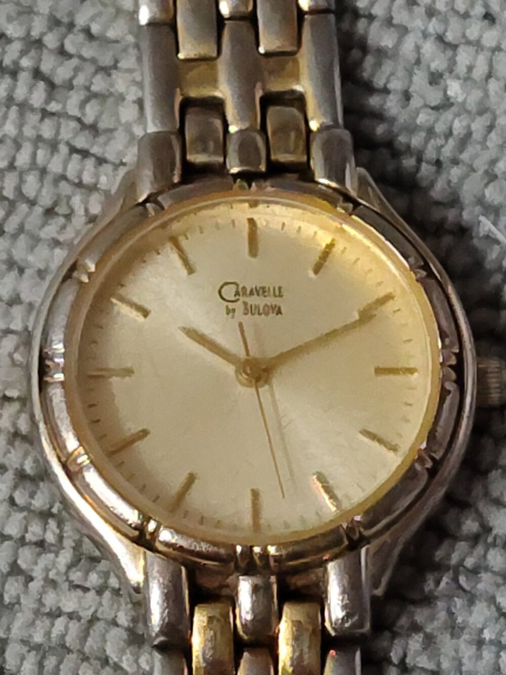 Caravelle by Bulova Gold Vintage Women’s Quartz Watch Classic Dress Style